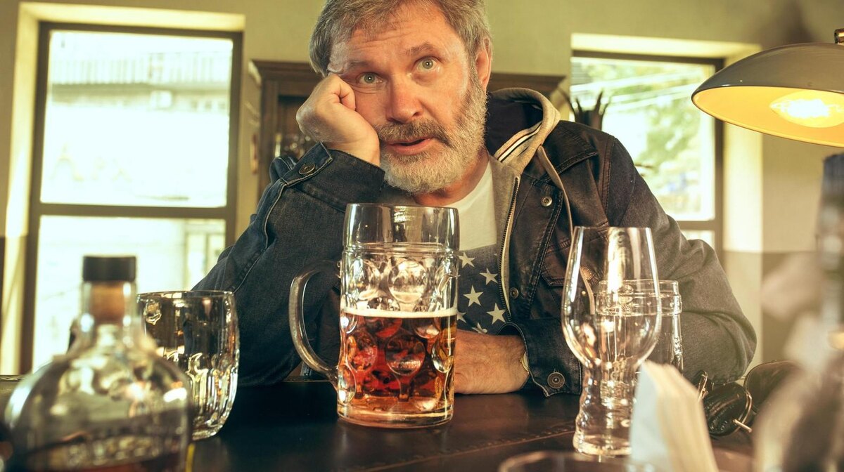 Как сохранить стабильность пивоваренной отрасли: сколько пива нужно выпить?