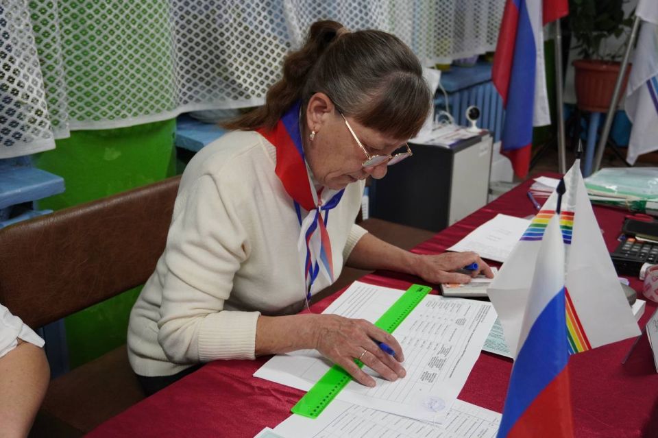 �� ������ �� 10.00 ����� �������������: