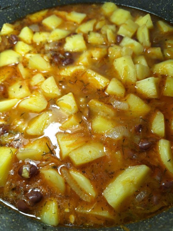 Как приготовить картошку с овощами: простой и вкусный рецепт