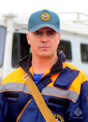 Доброго утра понедельника желает всем подписчикам спасатель Сергей Тарасов