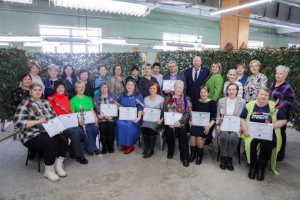 Андрей Голубь встретился с добровольческой группой «Руки ангелов»