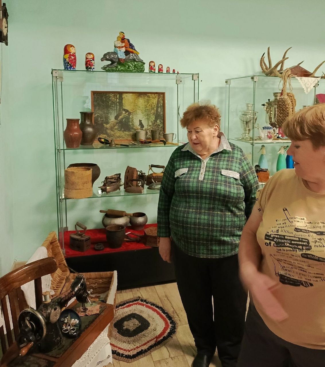 «Лица избиркома ЕАО». Марина Анатольевна Соломатина не только возглавляет УИК № 92, но более 35 лет работает в Облученской городской библиотеке «Лица избиркома ЕАО». Марина Анатольевна Соломатина не только возглавляет УИК № 92, но более 35 лет работает в Облученской городской библиотеке