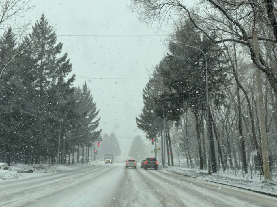 Внимание!. Сегодня, 22 февраля, с 19:00 в связи с ухудшением погодных условий Госавтоинспекцией области ограничено движение автобусов, осуществляющих маршрутные перевозки пассажиров по автомобильной дороге: «Биробиджан —...