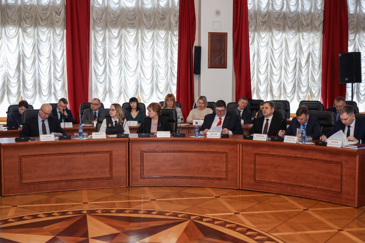 Состоялось заседание Законодательного Собрания Состоялось заседание Законодательного Собрания