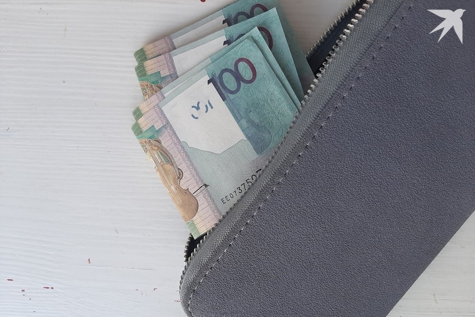 Работа и пособие по уходу: белорусы смогут совмещать