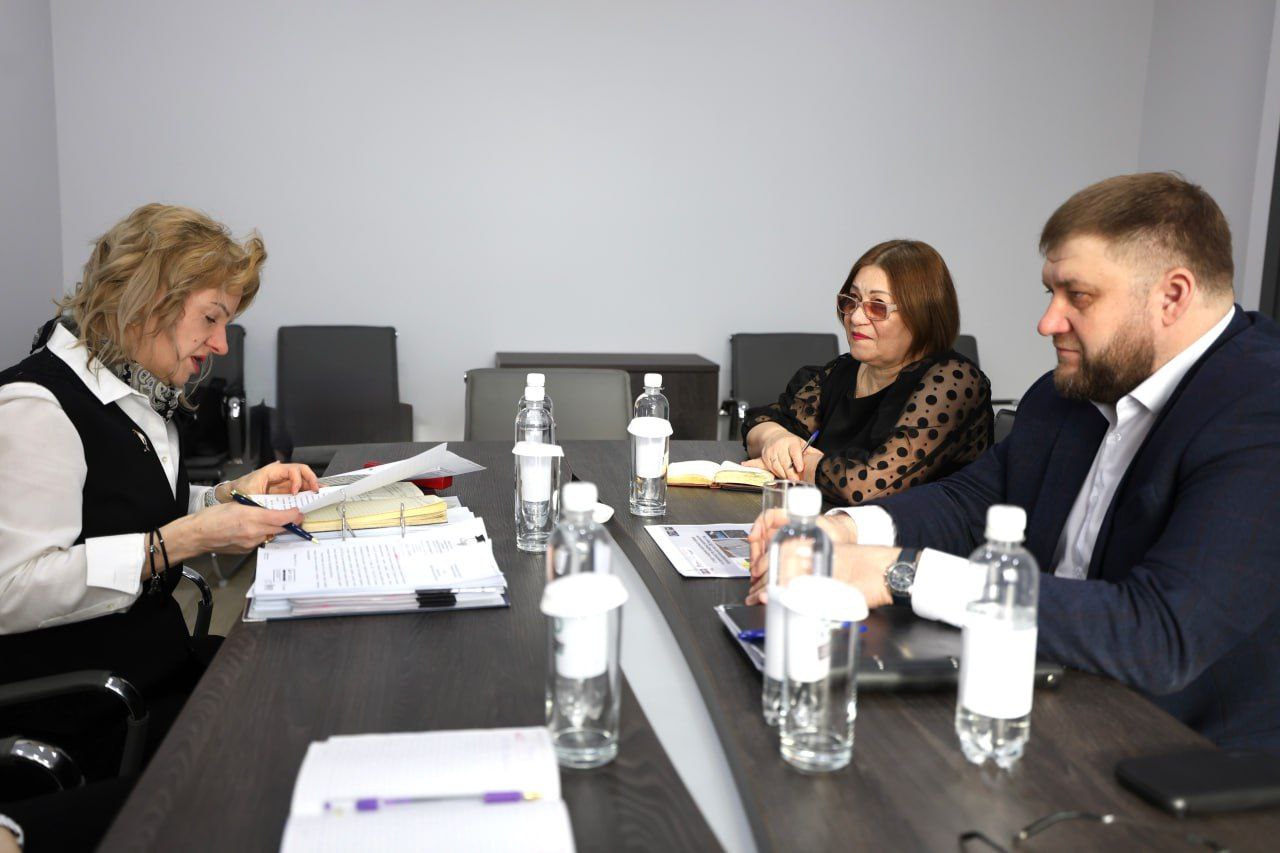 Экспертное управление Президента России ведет оценку исполнения поручений по итогам совещания по вопросам социально-экономического развития Еврейской автономной области Экспертное управление Президента России ведет оценку исполнения поручений по итогам совещания по вопросам социально-экономического развития Еврейской автономной области