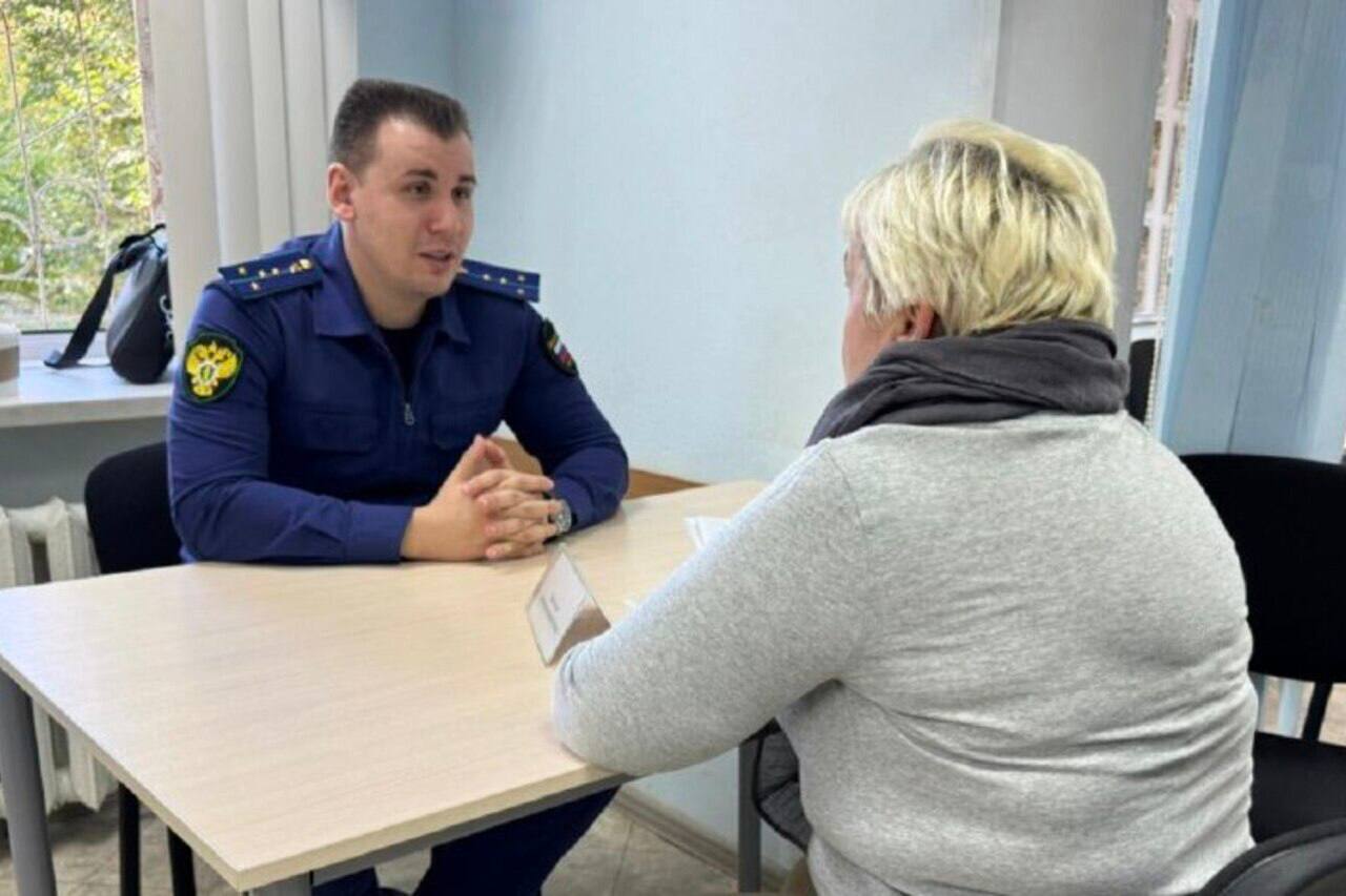 ПО ИСКУ ПРОКУРОРА ОТМЕНЕНО РЕШЕНИЕ ЖИЛИЩНОЙ КОМИССИИ О СНЯТИИ БИРОБИДЖАНКИ С УЧЕТА В КАЧЕСТВЕ НУЖДАЮЩЕЙСЯ В УЛУЧШЕНИИ ЖИЛИЩНЫХ УСЛОВИЙ