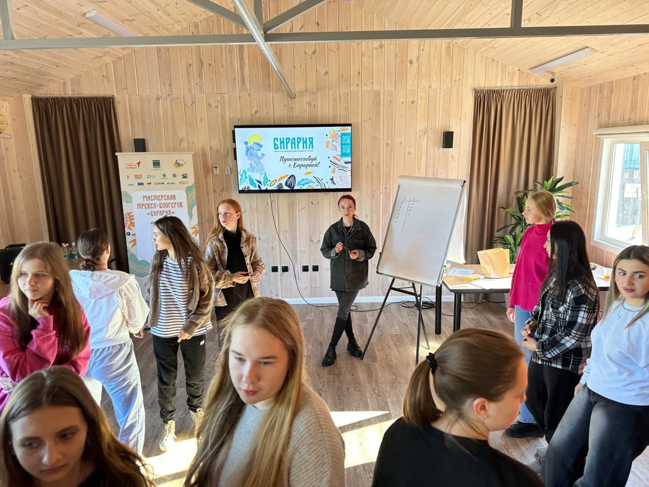 Профессиональное информационное сопровождение событий обеспечивает «Лайв ДВ» в ЕАО Профессиональное информационное сопровождение событий обеспечивает «Лайв ДВ» в ЕАО