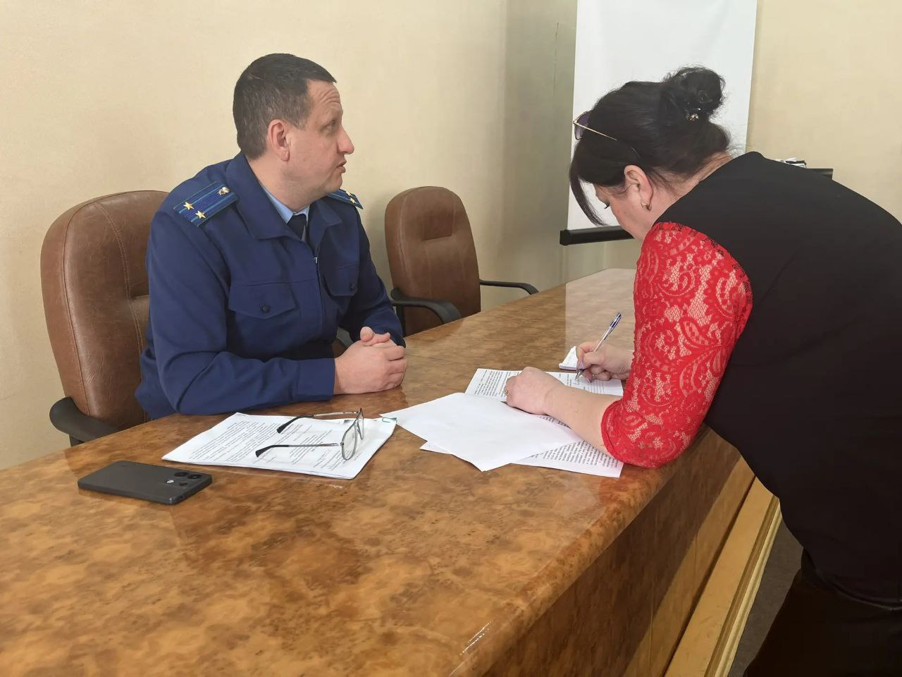 Прокуратура объявила предостережения главам сельских поселений Биробиджанского муниципального района ЕАО и предупредила об ответственности при ненадлежащей подготовке к пожароопасному периоду Прокуратура объявила предостережения главам сельских поселений Биробиджанского муниципального района ЕАО и предупредила об ответственности при ненадлежащей подготовке к пожароопасному периоду