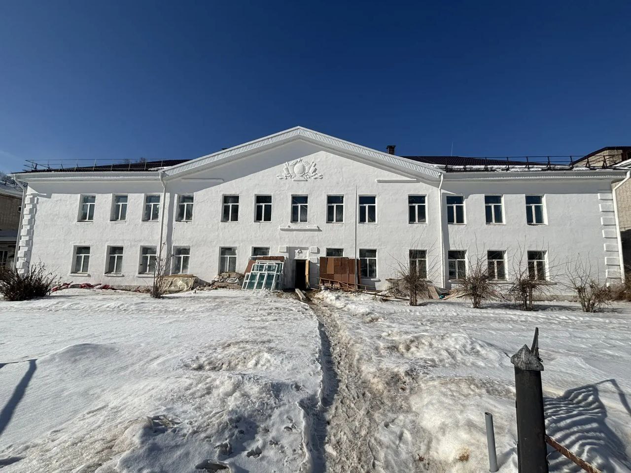 На контроле органов прокуратуры области находится реализация национальных проектов На контроле органов прокуратуры области находится реализация национальных проектов