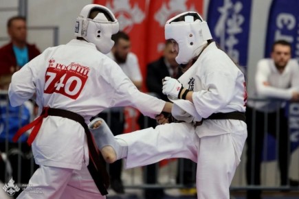 Призёром всероссийских соревнований по киокусинкай стала спортсменка из ЕАО