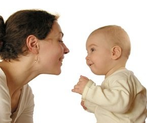 Как развивается речь у годовалого малыша: нормы и задержки