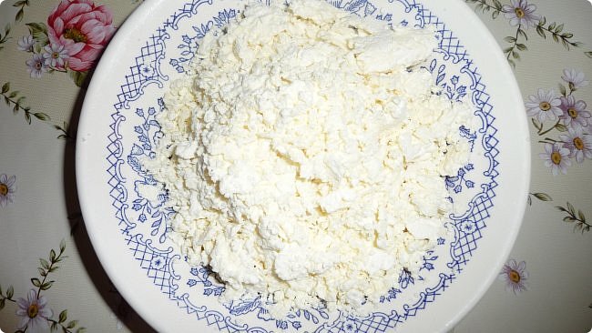 Как приготовить нежный творог: простой и вкусный рецепт