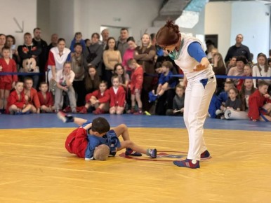 ������ ����� ����� ������� ������� � ������� �� ����� � �����������