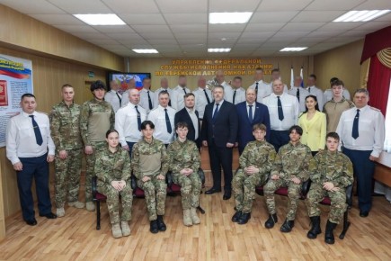 Андрей Голубь поздравил спецназ УФСИН «Тень» с 33-летием