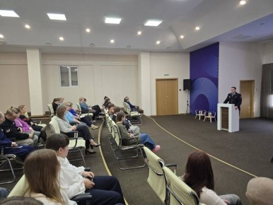 Киберполиция ЕАО провела урок цифровой безопасности для молодёжных активистов