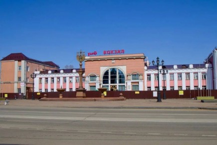 В Биробиджане продолжается капитальный ремонт железнодорожного вокзала