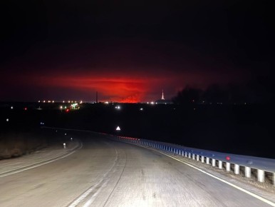 �� ���������� � ������������ ������ ������� �������� �� 300 ����� ������ � ���