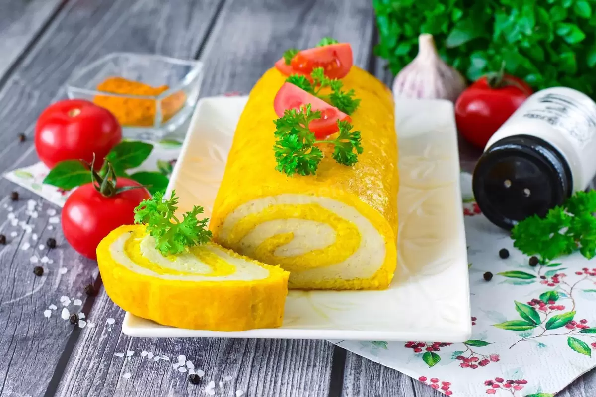 Сырные рулеты с разнообразной начинкой