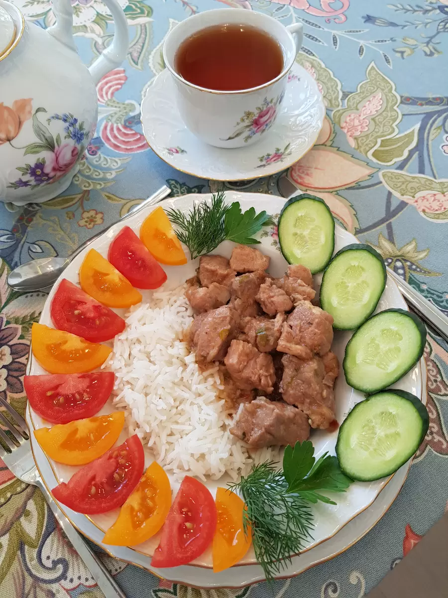 Сытное наслаждение осени: свинина в яблочно-луковом соусе