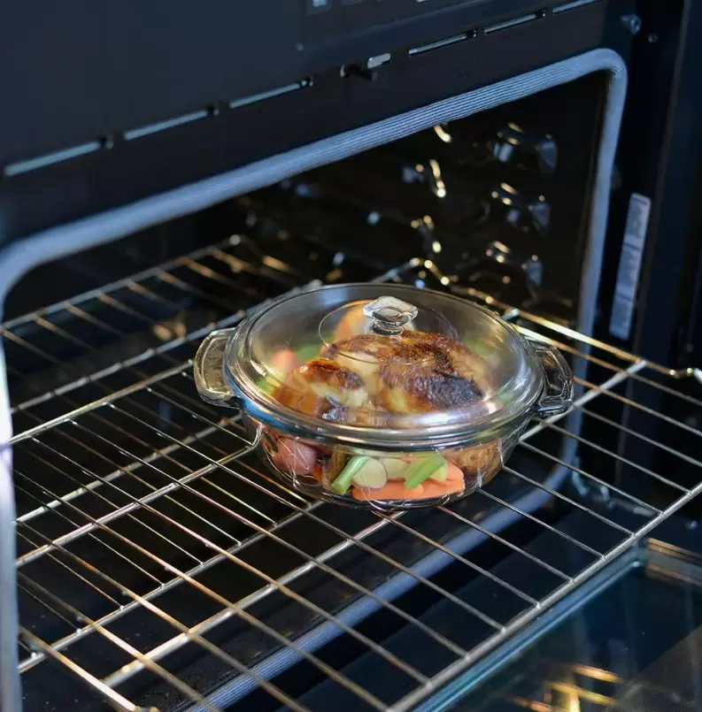 Правда о стеклянной посуде в духовке: мифы и реальность