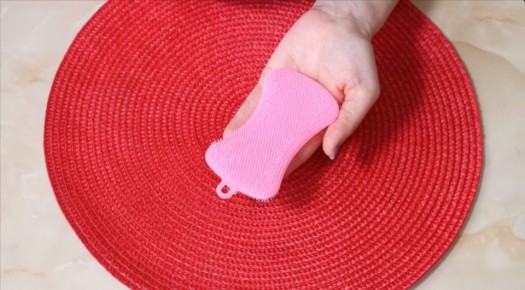 Как силиконовая щётка за 55 рублей решает бытовые проблемы и экономит время