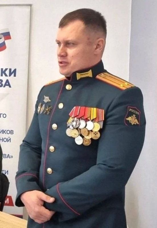 Новым председателем Общественной палаты ЕАО избран курсант региональной кадровой программы «Доблесть Хингана» Евгений Серегин Новым председателем Общественной палаты ЕАО избран курсант региональной кадровой программы «Доблесть Хингана» Евгений Серегин