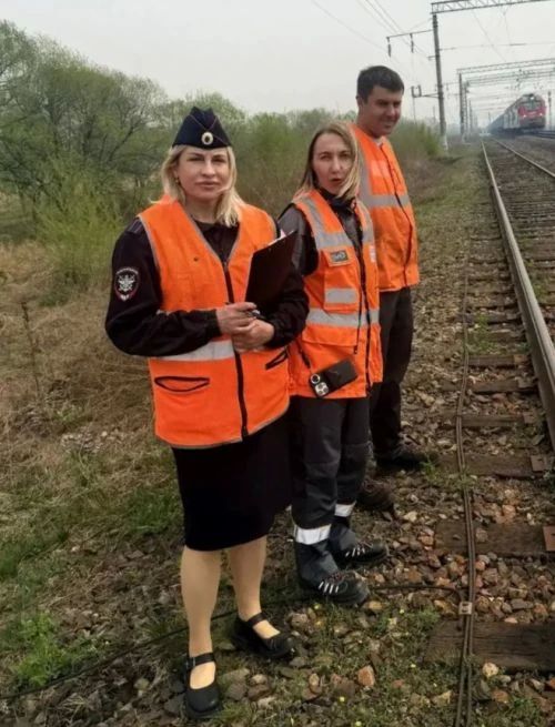 В Еврейской автономной области транспортные полицейские выявили нарушения при обследовании путей