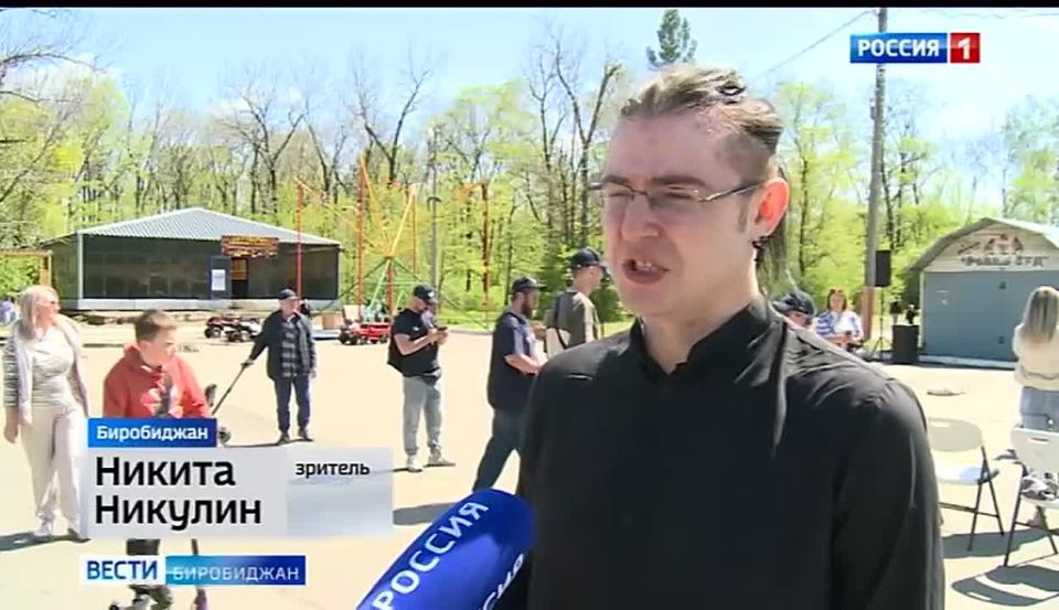 Пассажиры Театрального поезда в Биробиджане постарались удивить зрителей