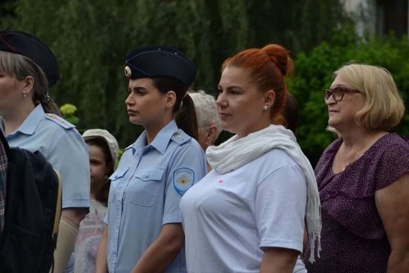 В Биробиджане полицейские поддержали семейные ценности в День семьи, любви и верности В Биробиджане полицейские поддержали семейные ценности в День семьи, любви и верности