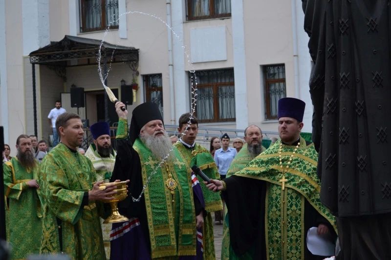 В Биробиджане полицейские поддержали семейные ценности в День семьи, любви и верности В Биробиджане полицейские поддержали семейные ценности в День семьи, любви и верности