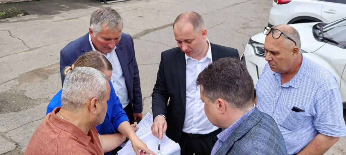 Дорожно-ремонтные работы в Биробиджане в самом разгаре Дорожно-ремонтные работы в Биробиджане в самом разгаре