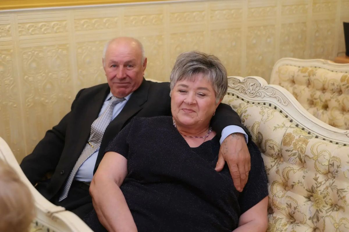 Мария Костюк: В День семьи, любви и верности медалью «За любовь и верность» отметили супружеские пары нашей области, каждая из которых прожила вместе более полувека Мария Костюк: В День семьи, любви и верности медалью «За любовь и верность» отметили супружеские пары нашей области, каждая из которых прожила вместе более полувека