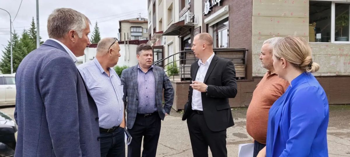 Дорожно-ремонтные работы в Биробиджане в самом разгаре Дорожно-ремонтные работы в Биробиджане в самом разгаре