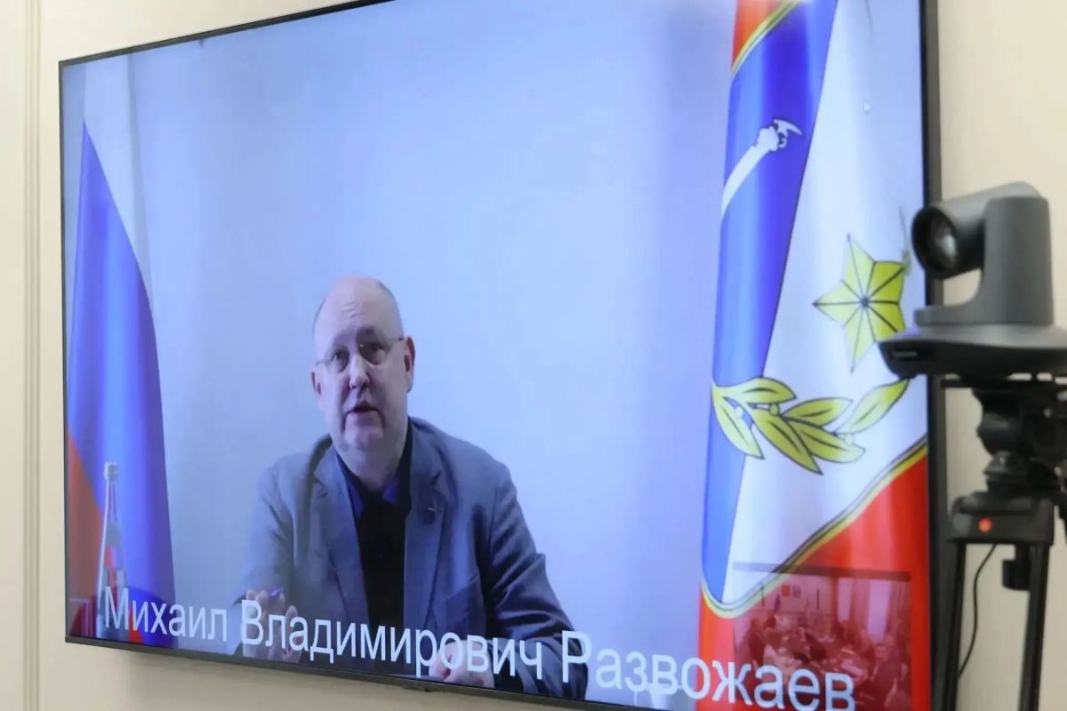 Команда федерального кадрового резерва изучила лучшие практики ЕАО по сохранению исторической памяти Команда федерального кадрового резерва изучила лучшие практики ЕАО по сохранению исторической памяти