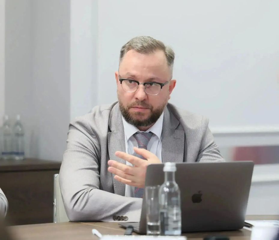Команда федерального кадрового резерва изучила лучшие практики ЕАО по сохранению исторической памяти Команда федерального кадрового резерва изучила лучшие практики ЕАО по сохранению исторической памяти