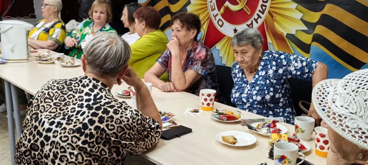 #ВдиалогесТОС . Встретился с председателями территориальных общественных самоуправлений (ТОС) уличных комитетов #ВдиалогесТОС . Встретился с председателями территориальных общественных самоуправлений (ТОС) уличных комитетов