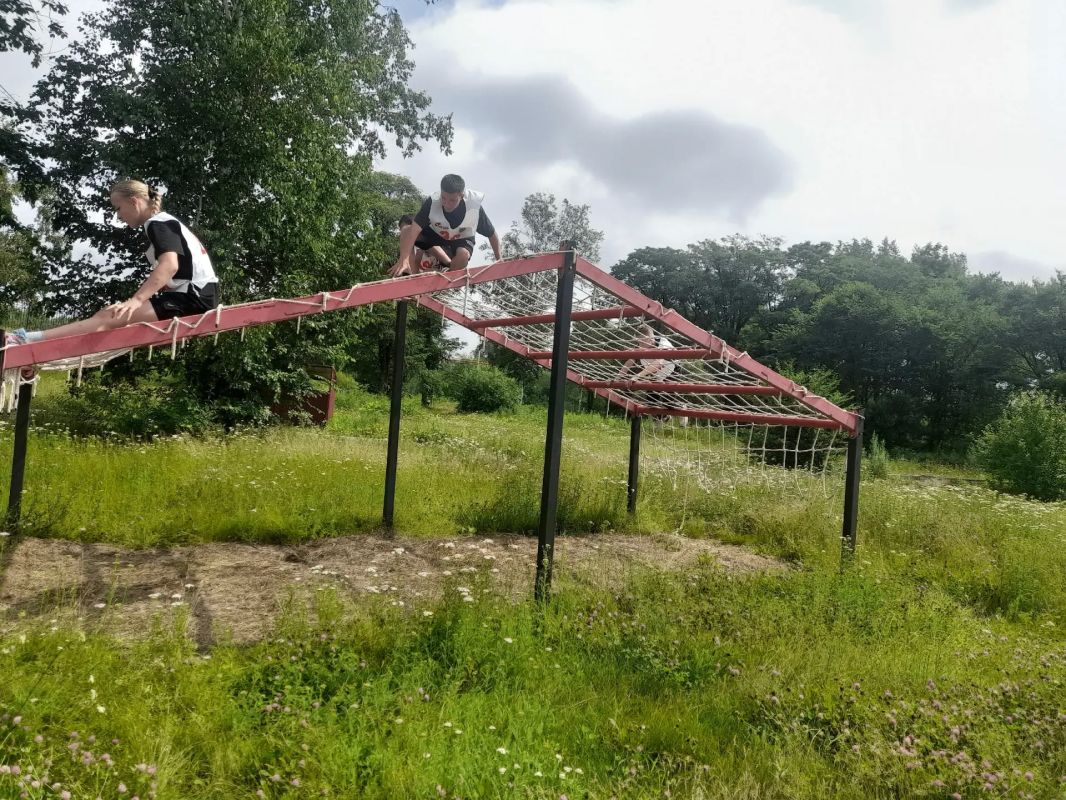 Депутат Городской Думы Ольга Кудрявцева поддержала участников детской гонки с препятствиями «Движение вперед 3.0» Депутат Городской Думы Ольга Кудрявцева поддержала участников детской гонки с препятствиями «Движение вперед 3.0»