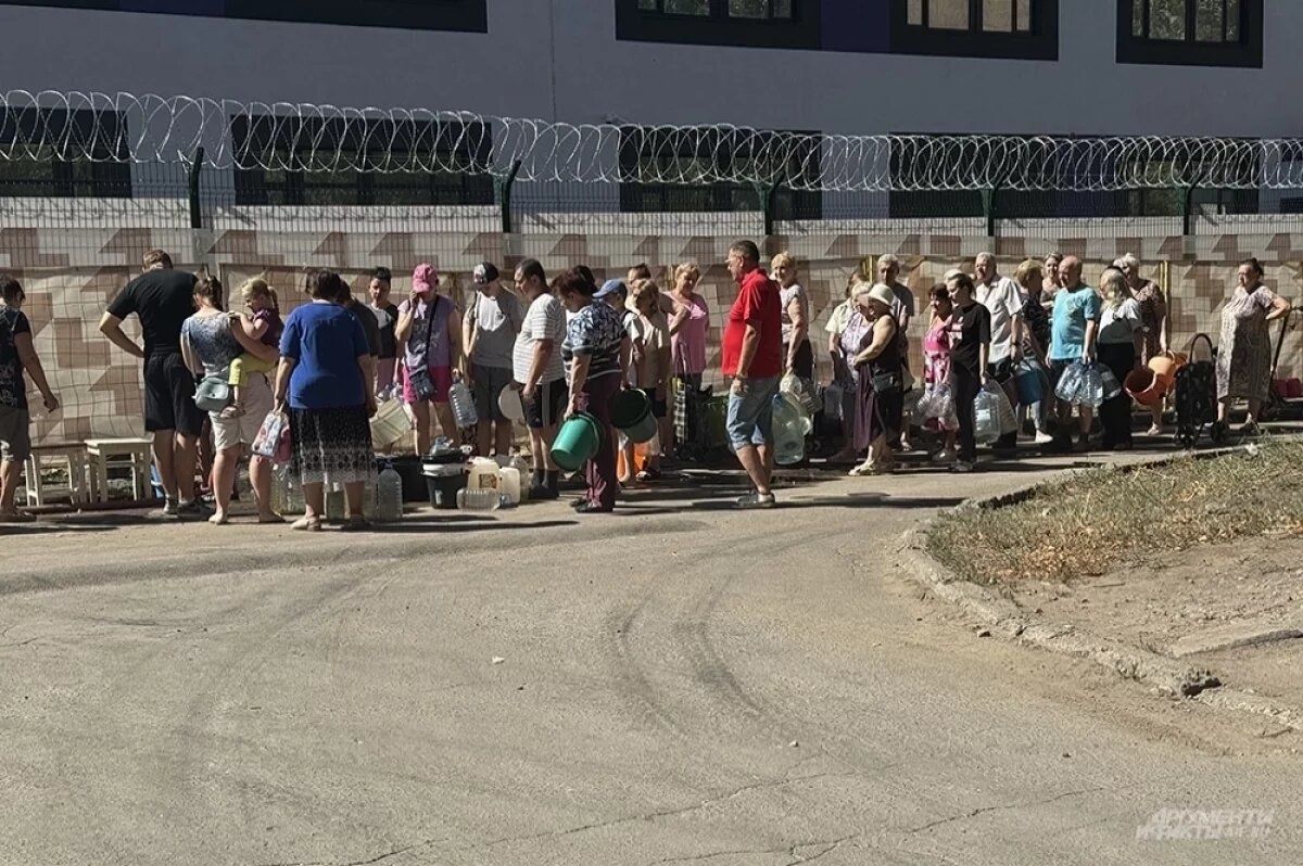 Донецк в ожидании воды: как жители справляются с дефицитом
