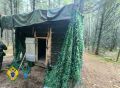 В Хабаровском крае в лесу нашли тайник с икрой на 8,5 млн рублей, сообщили в Пограничном управлении ФСБ России по Хабаровскому краю и Еврейской автономной области