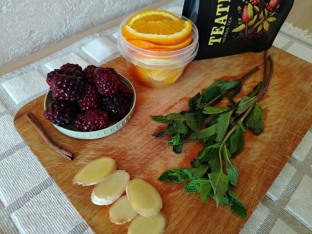 Чай с ежевикой, апельсином и мятой: радуем себя многообразием вкусов