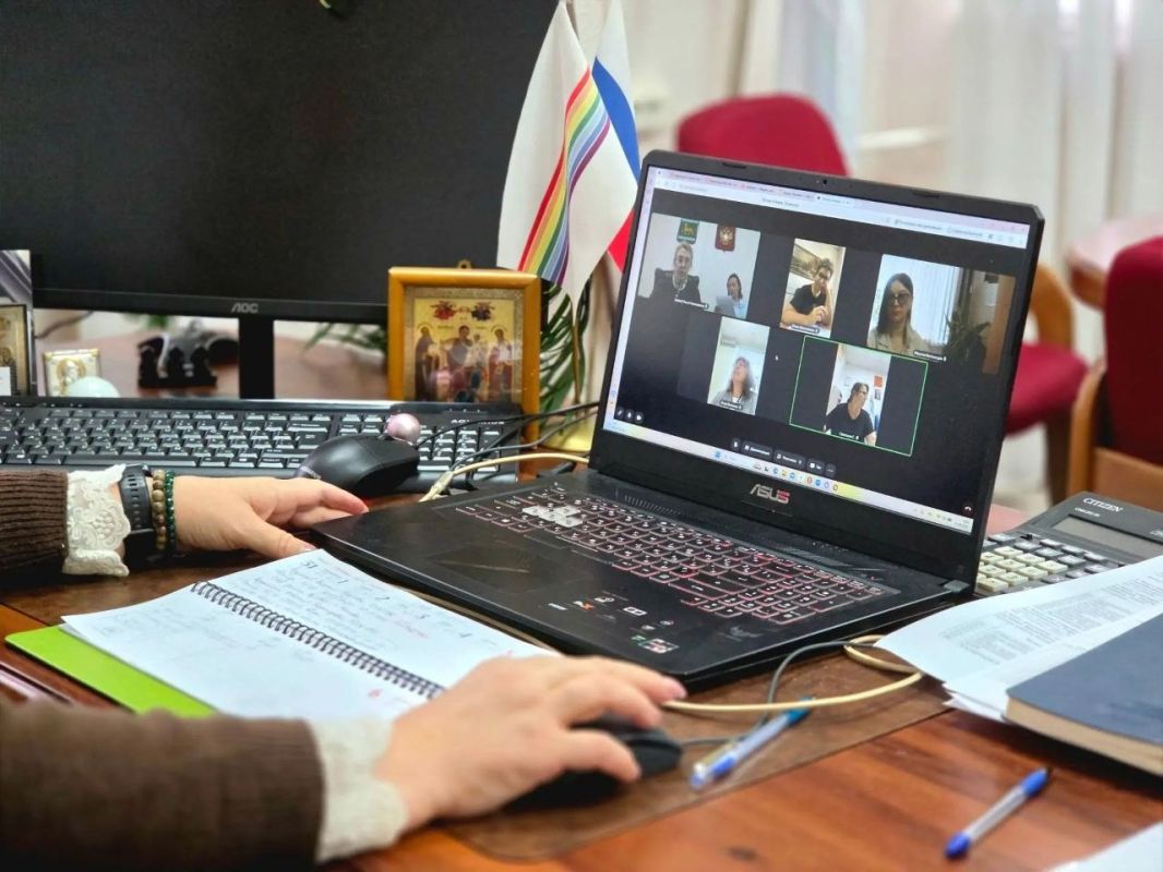 Ольга Бабий провела дистанционное совещание с председателями ТИК Ольга Бабий провела дистанционное совещание с председателями ТИК