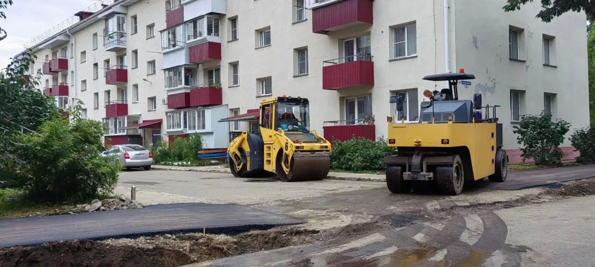 В Биробиджане продолжается ремонт дорог в рамках нацпроекта «Инфраструктура для жизни» В Биробиджане продолжается ремонт дорог в рамках нацпроекта «Инфраструктура для жизни»