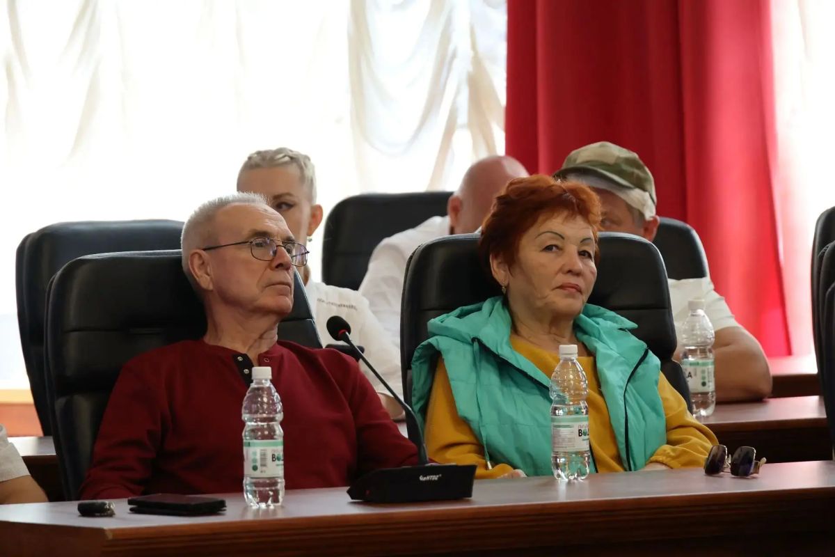 Мария Костюк: Провели в День пчеловода конференцию «Развитие пчеловодства в Еврейской автономной области: стратегия и перспективы» с участием пчеловодов, фермеров и представителей ЛПХ, занятых в этом ремесле Мария Костюк: Провели в День пчеловода конференцию «Развитие пчеловодства в Еврейской автономной области: стратегия и перспективы» с участием пчеловодов, фермеров и представителей ЛПХ, занятых в этом ремесле