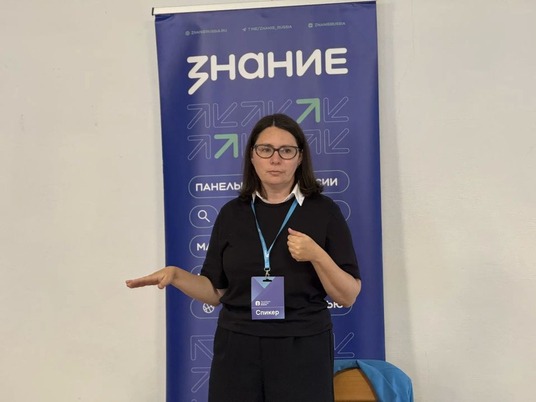 Развиваем навыки, учимся работать в команде и открываем новые возможности Развиваем навыки, учимся работать в команде и открываем новые возможности