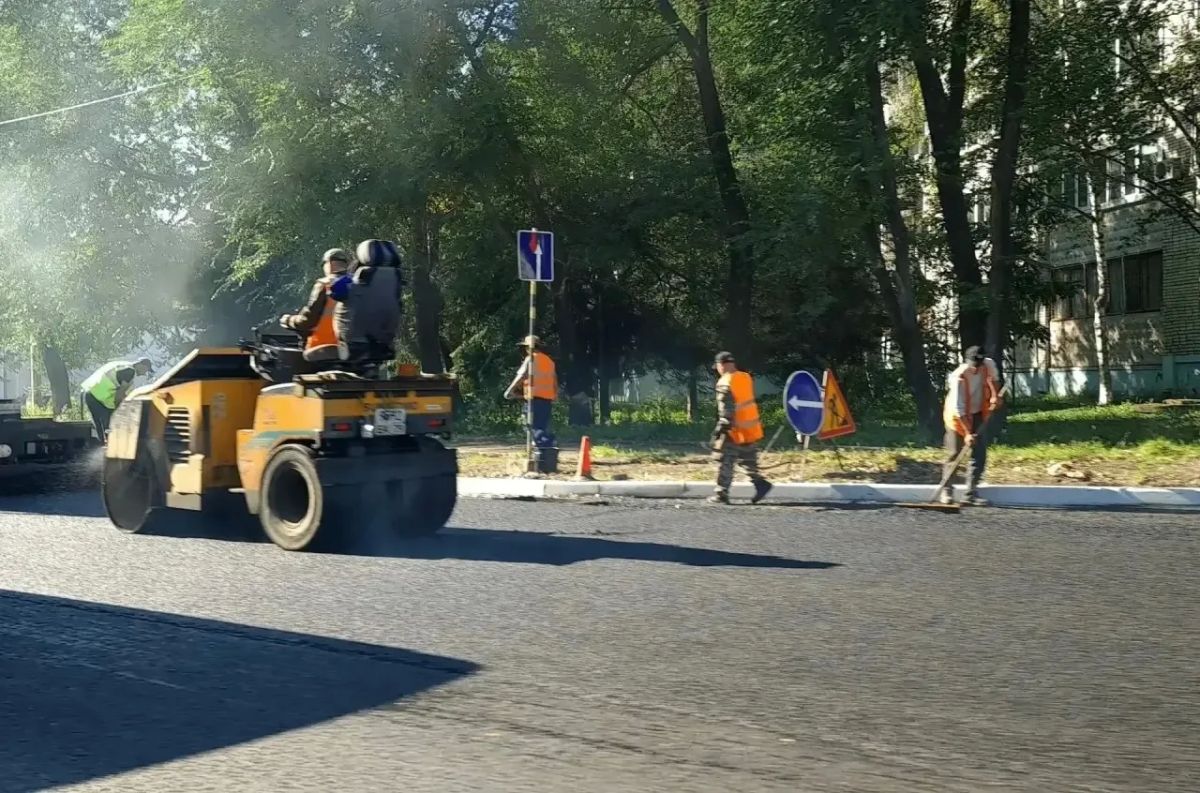 Более полумиллиарда рублей направили на ремонт дорог в ЕАО Более полумиллиарда рублей направили на ремонт дорог в ЕАО