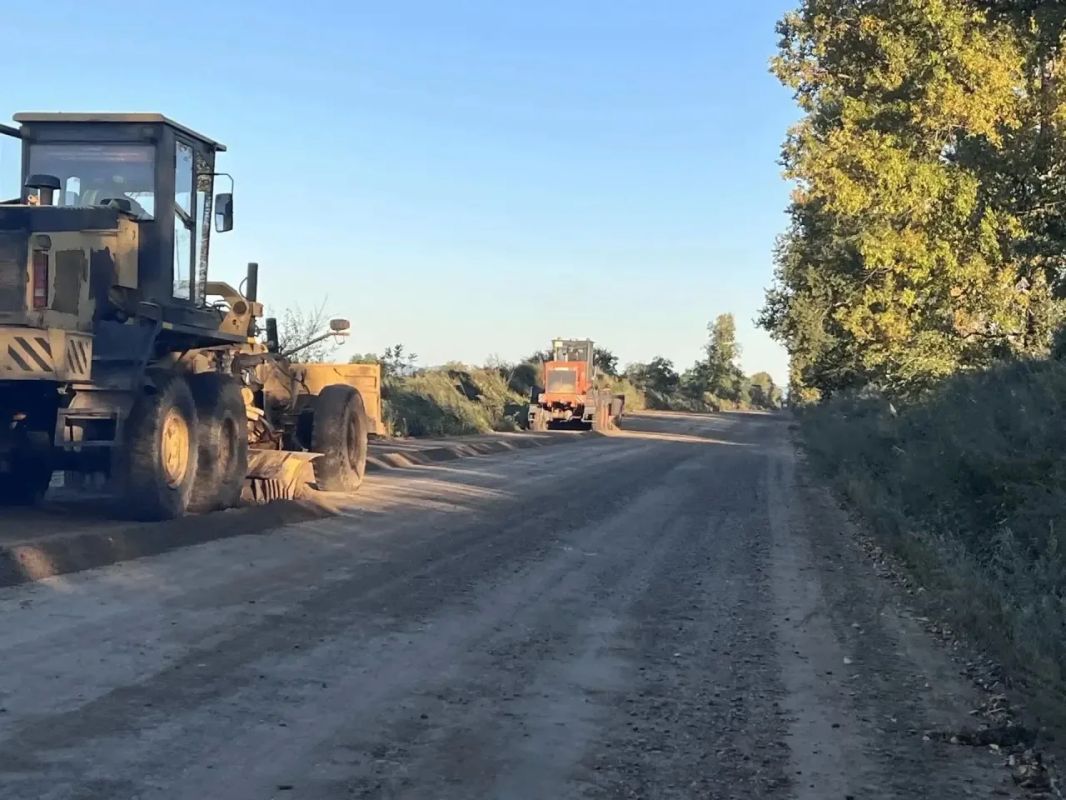 Более полумиллиарда рублей направили на ремонт дорог в ЕАО Более полумиллиарда рублей направили на ремонт дорог в ЕАО