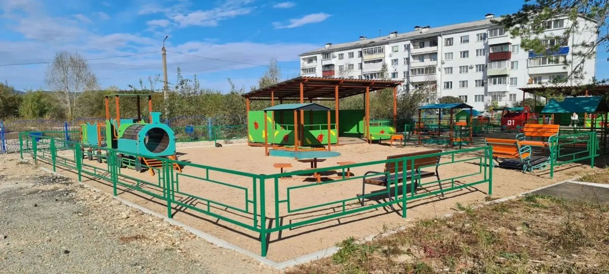 В этом году в Биробиджане завершены масштабные обновления двух образовательных учреждений В этом году в Биробиджане завершены масштабные обновления двух образовательных учреждений