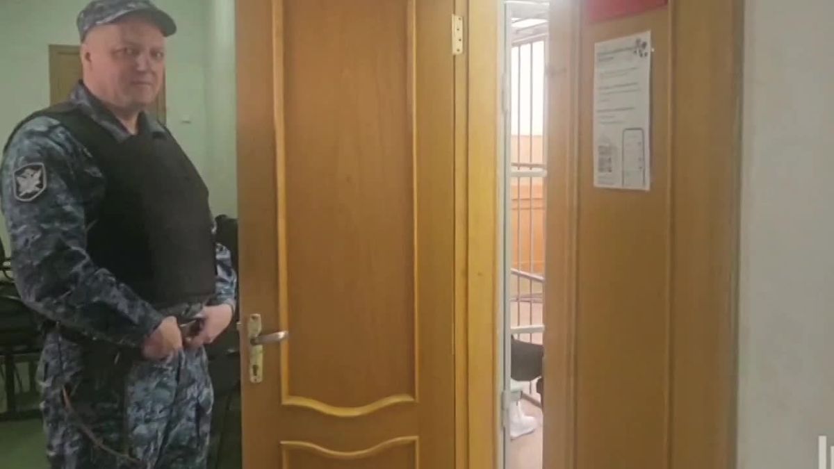 Заключена под стражу жительница с. Амурзет, обвиняемая в умышленном причинении своему знакомому тяжких телесных повреждений