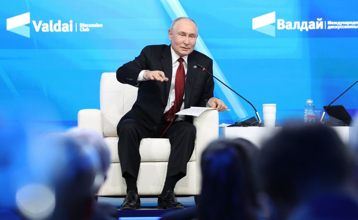 Президент РФ Владимир Путин выступил в рамках пленарного заседания дискуссионного клуба «Валдай»